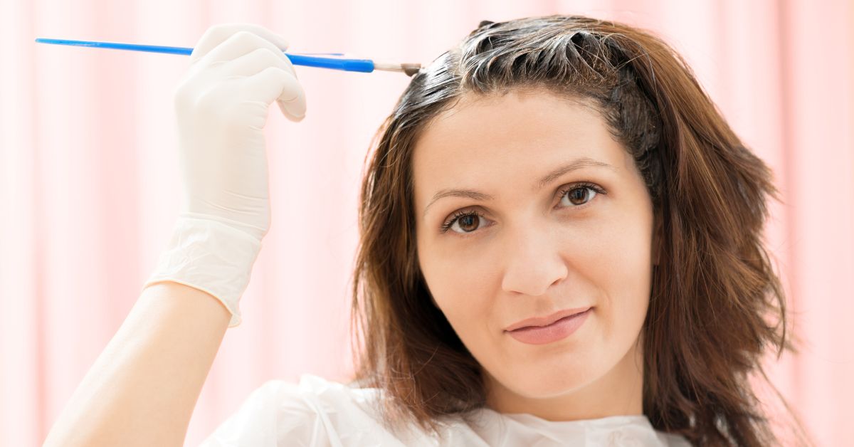 Tintura capelli fai-da-te professionale: i segreti per riavere un colore naturale